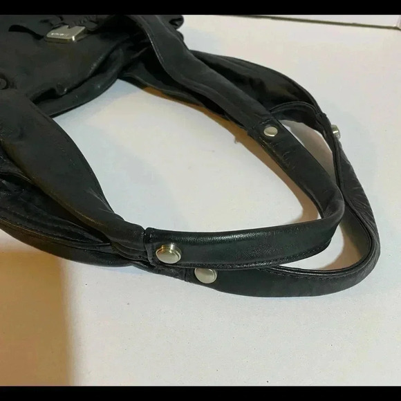 B. Makowsky Black leather satchel handbag - Picture 9 of 10